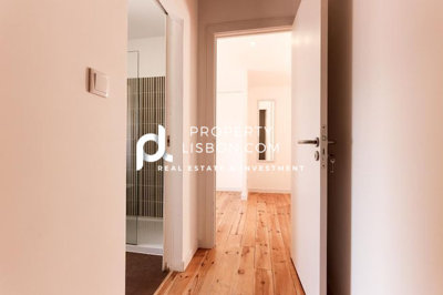 01ce8242-d738-4ec7-acfc-b8107ab2dfdb