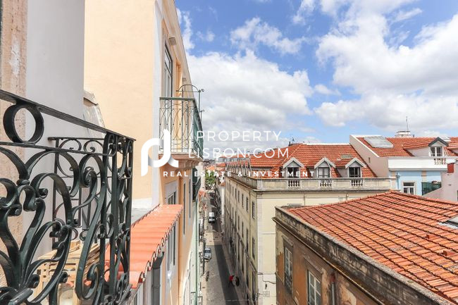 Image No.8-2 Bed Apartment for sale