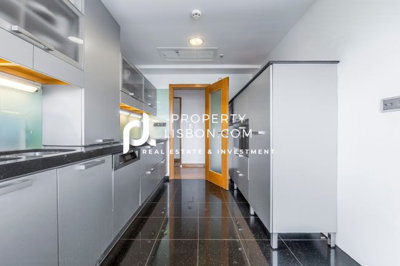 cf7cef0f-e79c-4d68-a8c6-7376df2352cc