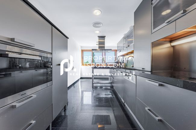 Image No.18-Appartement de 2 chambres à vendre à Lisbon