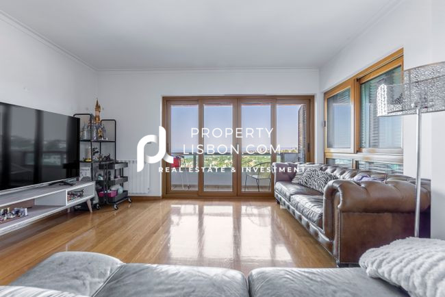 Image No.2-Appartement de 2 chambres à vendre à Lisbon