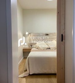 20723920-d07e-435c-a50d-4004428807a0-488x540