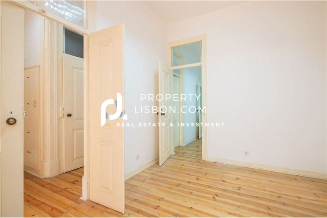 Image No.4-Appartement de 2 chambres à vendre à Lisbon