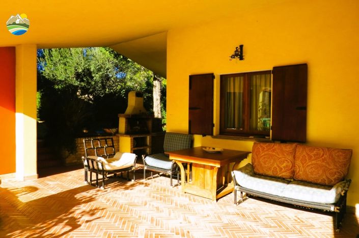 Image No.30-Maison de campagne de 4 chambres à vendre à Bellante