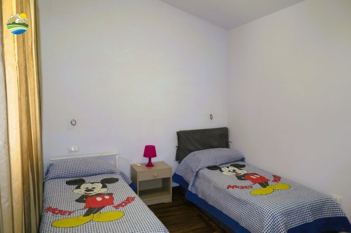 Image No.35-Maison de campagne de 4 chambres à vendre à Bellante