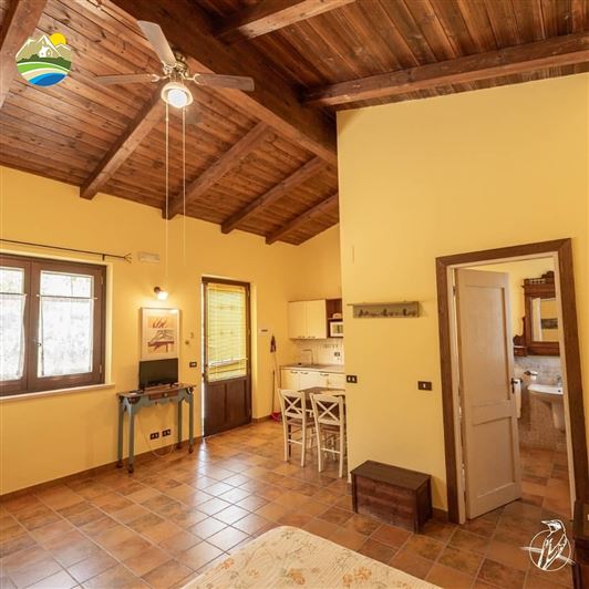 Image No.5-10 Bed Country House for sale