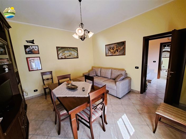 Image No.27-2 Bed Country House for sale