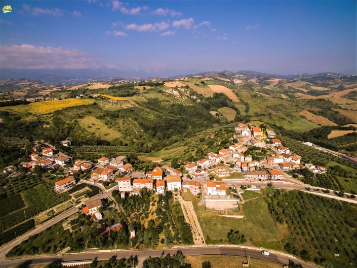 Image No.12-1 Bed Townhouse for sale