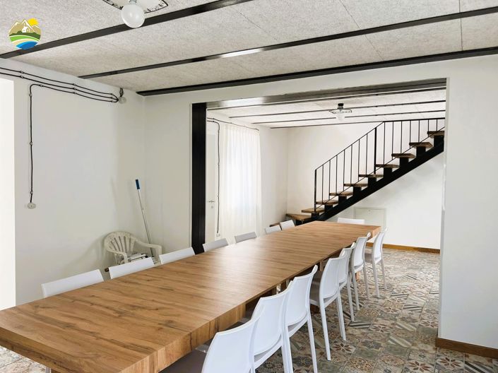 Image No.27-2 Bed Country House for sale