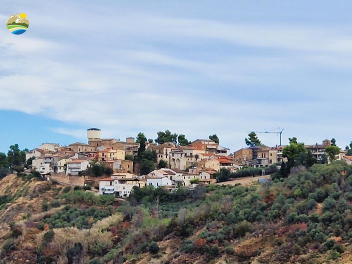 Image No.7-4 Bed Country House for sale