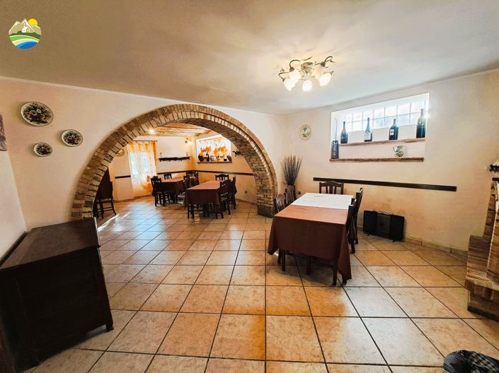 Image No.14-4 Bed Country House for sale