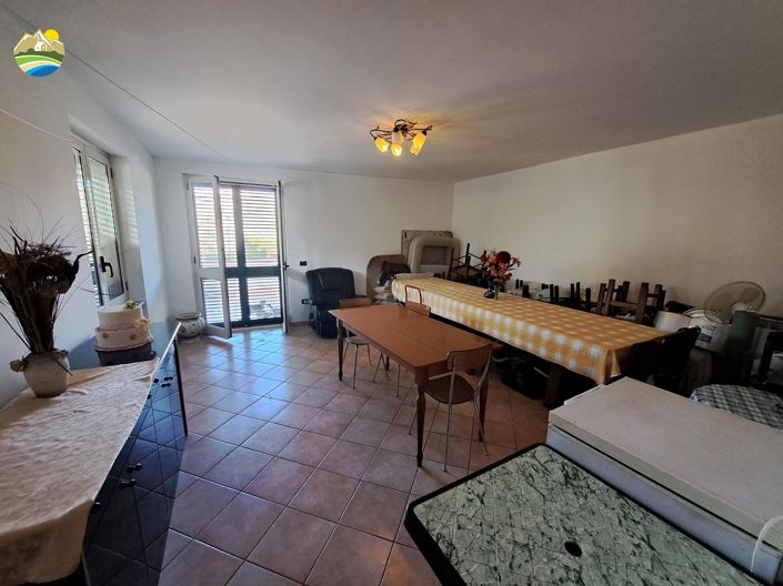 Image No.21-4 Bed Country House for sale