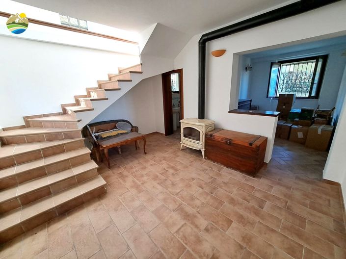 Image No.9-3 Bed Country House for sale