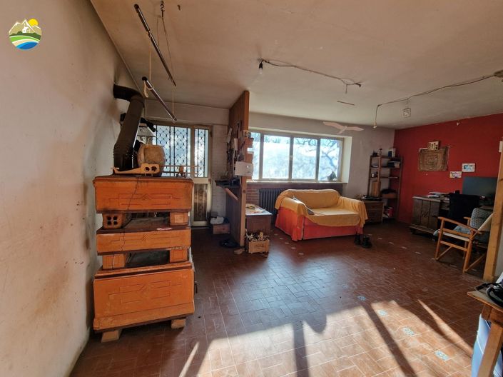 Image No.16-4 Bed Country House for sale