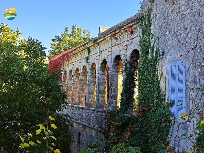 Image No.22-8 Bed Townhouse for sale