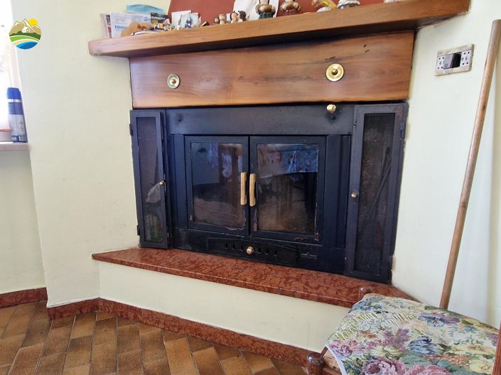 Image No.14-2 Bed Country House for sale