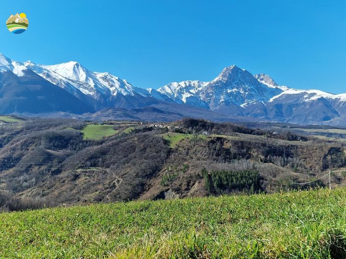 Image No.28-2 Bed Country House for sale