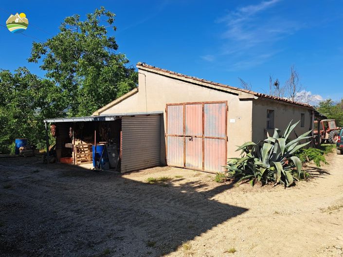 Image No.31-2 Bed Country House for sale