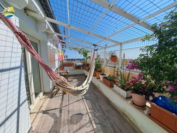 Image No.14-3 Bed Townhouse for sale