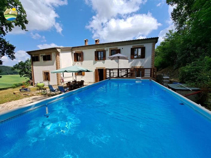 Image No.41-3 Bed Country House for sale