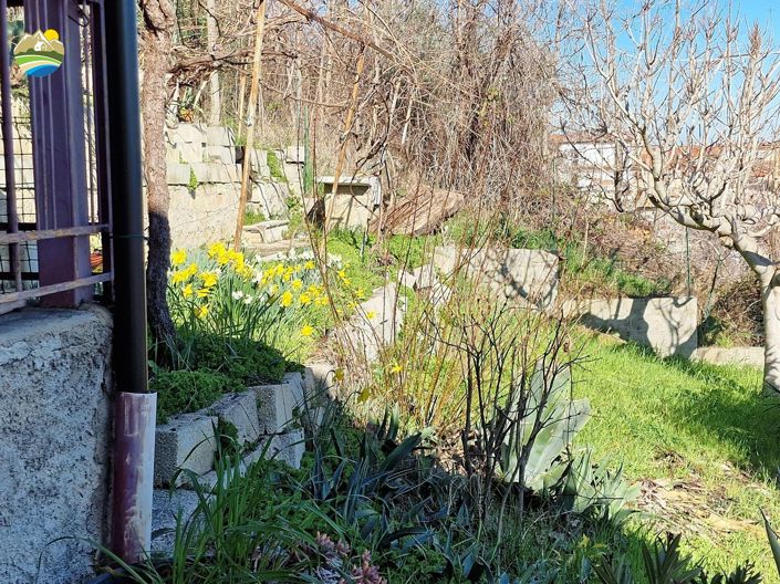 Image No.30-2 Bed Country House for sale