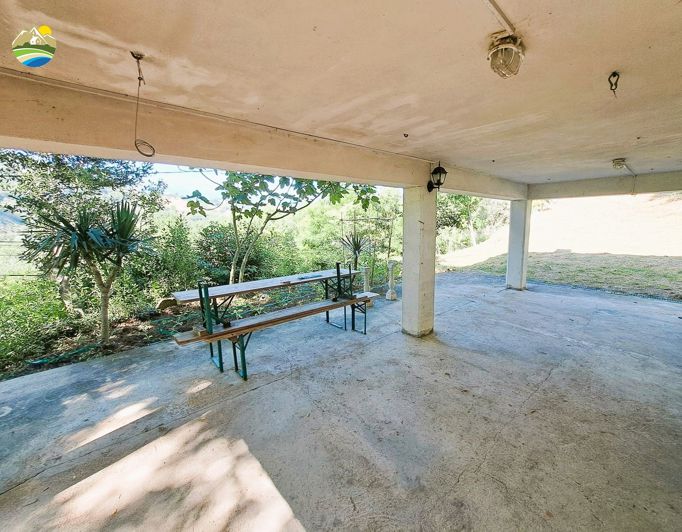 Image No.5-2 Bed Country House for sale