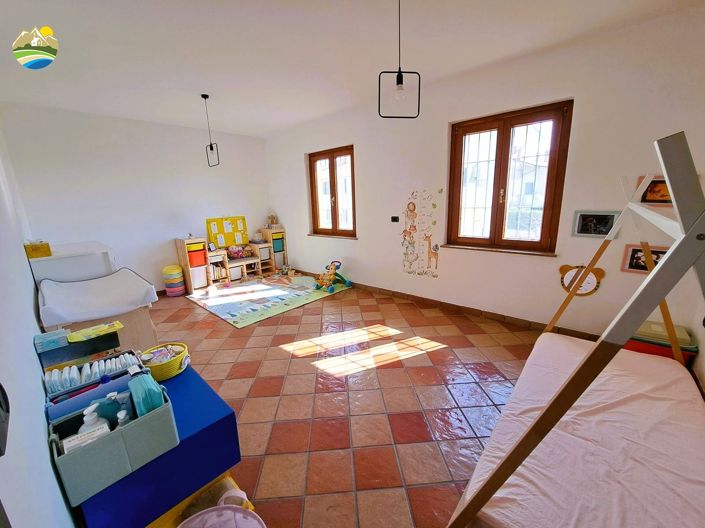 Image No.21-Villa de 8 chambres à vendre à Castiglione Messer Raimondo