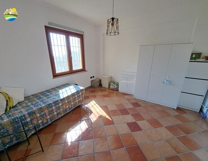 Image No.22-Villa de 8 chambres à vendre à Castiglione Messer Raimondo