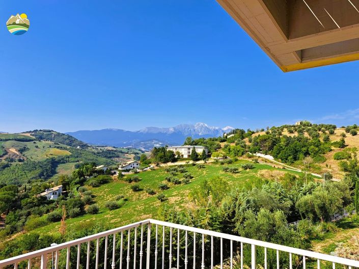 Image No.27-Villa de 8 chambres à vendre à Castiglione Messer Raimondo