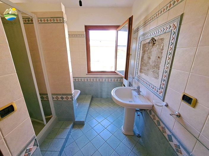 Image No.29-Villa de 8 chambres à vendre à Castiglione Messer Raimondo