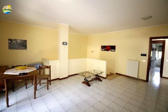 Image No.11-3 Bed Apartment for sale