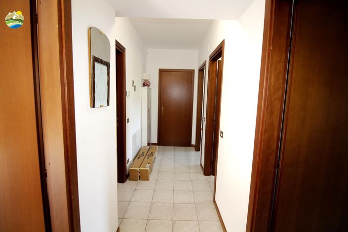 Image No.15-3 Bed Apartment for sale