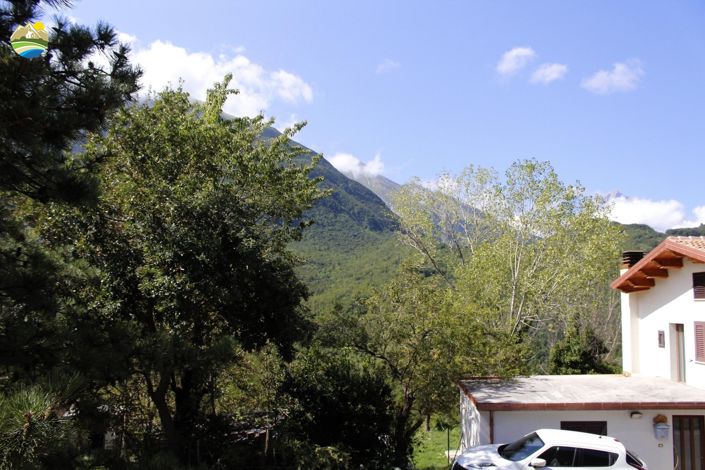 Image No.31-3 Bed Apartment for sale