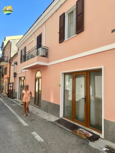 Image No.19-2 Bed Apartment for sale