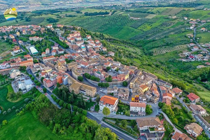 Image No.22-2 Bed Apartment for sale