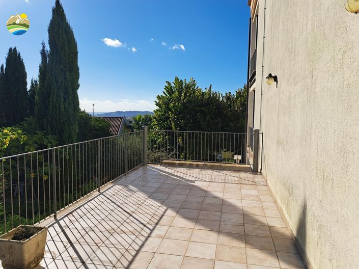 Image No.12-4 Bed Villa for sale