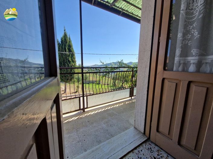 Image No.25-Maison de campagne de 3 chambres à vendre à Bisenti