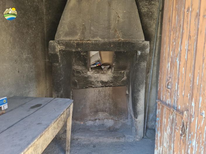 Image No.35-Maison de campagne de 3 chambres à vendre à Bisenti