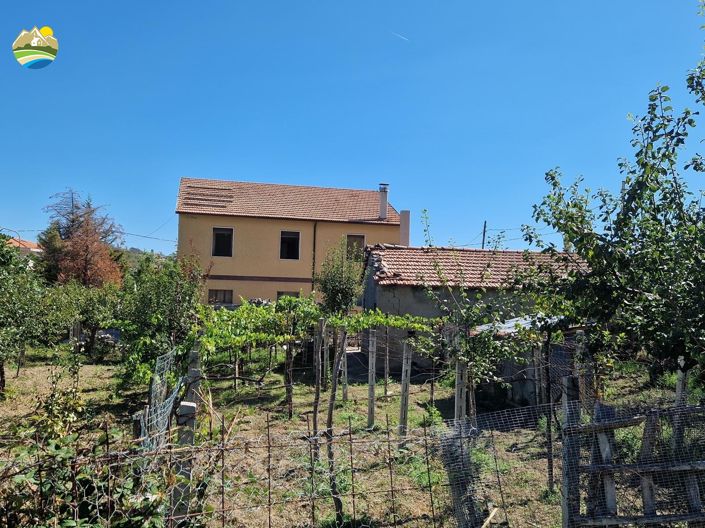 Image No.6-Maison de campagne de 3 chambres à vendre à Bisenti