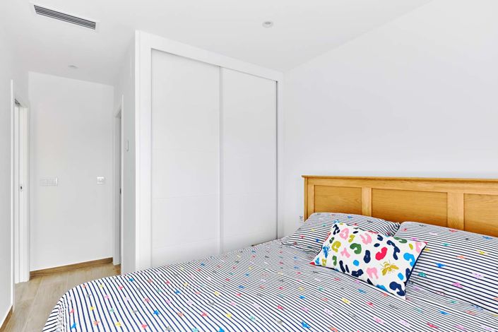 Image No.23-3 Bed Apartment for sale