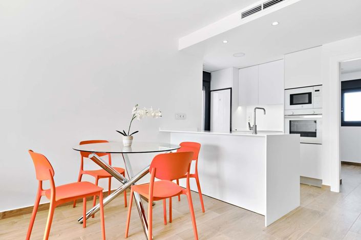 Image No.4-3 Bed Apartment for sale