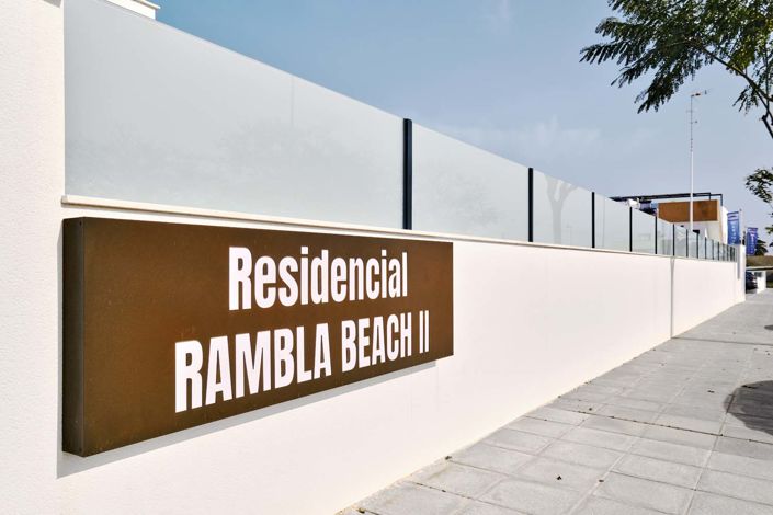 Image No.44-3 Bed Apartment for sale