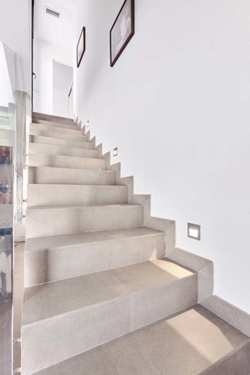 Image No.18-3 Bed Semi-Detached for sale