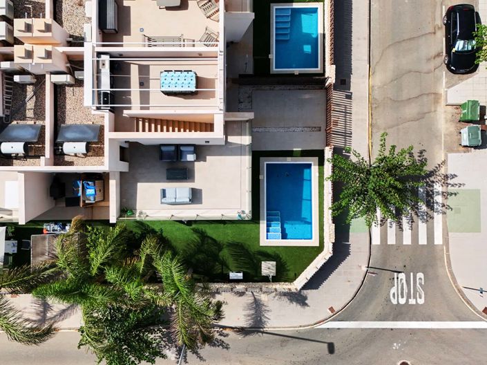 Image No.47-3 Bed Semi-Detached for sale