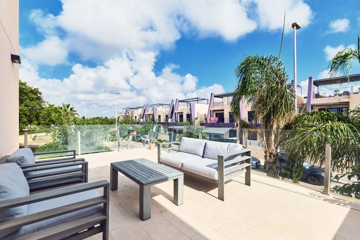 Image No.46-3 Bed Semi-Detached for sale