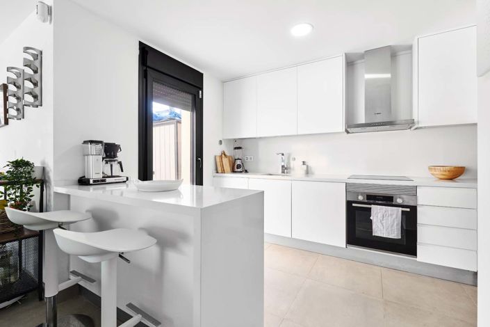 Image No.8-3 Bed Semi-Detached for sale