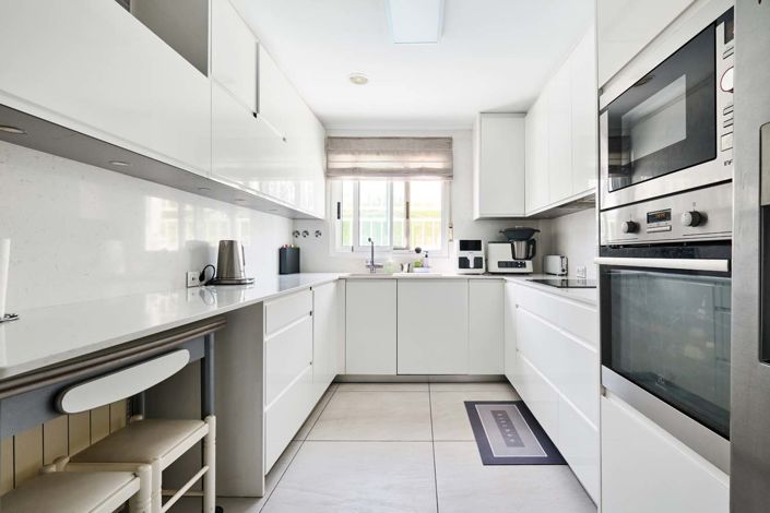 Image No.15-4 Bed Villa for sale