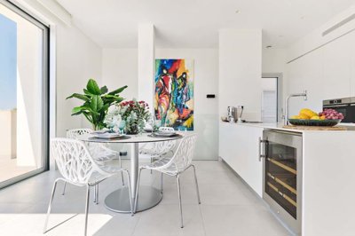 169detachedvillaforsaleinlascolinas0809251300