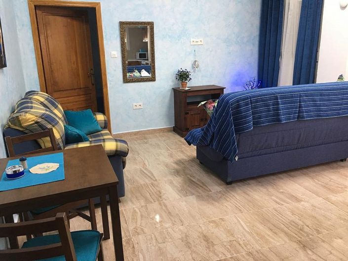 Image No.39-12 Bed Commercial for sale