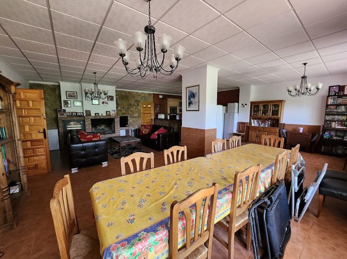 Image No.24-Maison de campagne de 10 chambres à vendre à Alicante